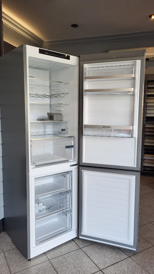 une gamme de réfrigérateurs et de congélateurs offrant une grande capacité de stockage et une efficacité énergétique élevée